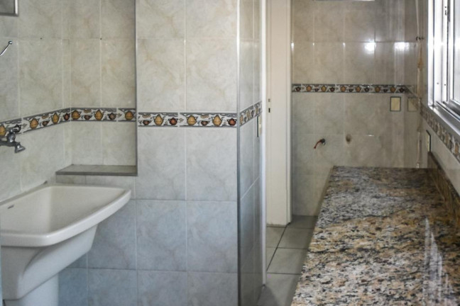 Imagem Apartamento com 3 Quartos à Venda, 129 m² em Pitangueiras - Guarujá