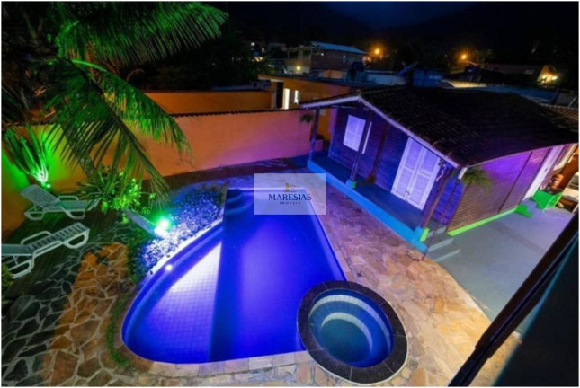 Imagem Imóvel com 6 Quartos à Venda, 350 m² em Maresias - São Sebastião Imagem Imóvel com 6 Quartos à Venda, 350 m² em Maresias - São Sebastião