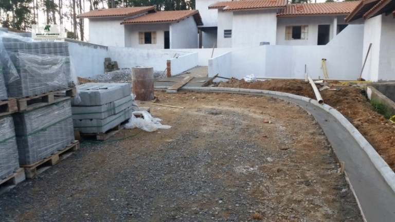 Imagem Casa de Condomínio com 2 Quartos à Venda, 55 m² em Bairro Do Carmo - São Roque Imagem Casa de Condomínio com 2 Quartos à Venda, 55 m² em Bairro Do Carmo - São Roque