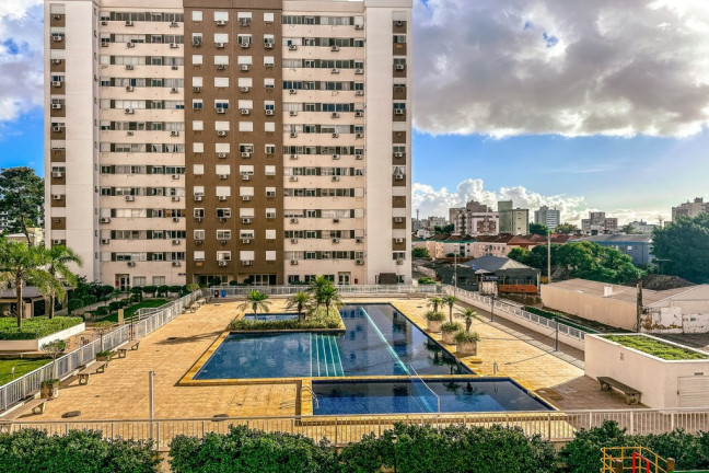Imagem Imóvel com 2 Quartos à Venda, em Passo Da Areia - Porto Alegre Imagem Imóvel com 2 Quartos à Venda, em Passo Da Areia - Porto Alegre