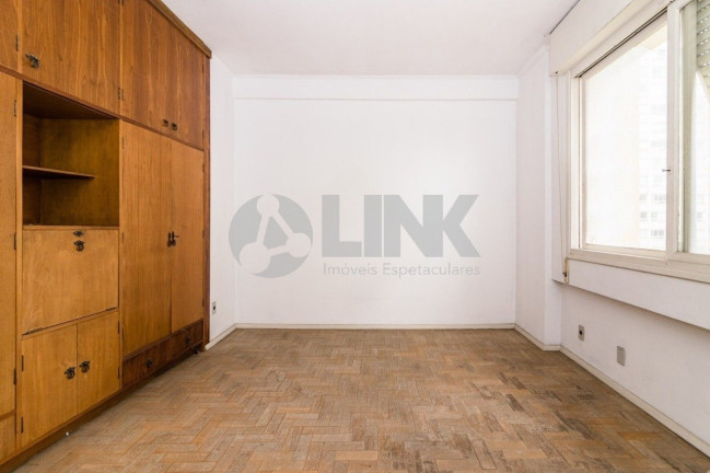 Imagem Apartamento com 3 Quartos à Venda, 168 m² em Moinhos De Vento - Porto Alegre Imagem Apartamento com 3 Quartos à Venda, 168 m² em Moinhos De Vento - Porto Alegre