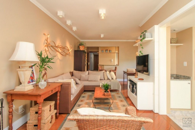 Imagem Imóvel com 2 Quartos à Venda, 101 m² em Higienópolis - Porto Alegre Imagem Imóvel com 2 Quartos à Venda, 101 m² em Higienópolis - Porto Alegre