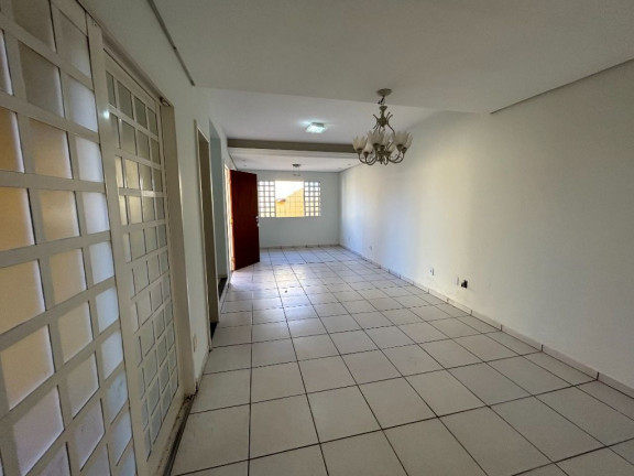 Imagem Sobrado com 3 Quartos à Venda, 146 m² em Jardim Santo Antonio - Goiânia Imagem Sobrado com 3 Quartos à Venda, 146 m² em Jardim Santo Antonio - Goiânia