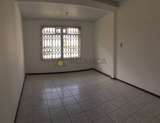 Imagem Casa com 3 Quartos para Alugar, 126 m² em Centro - Navegantes