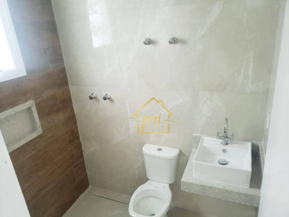 Imagem Casa com 3 Quartos à Venda, 247 m² em Boqueirão - Santos