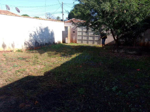 Imagem Terreno à Venda, 250 m² em Jardim Limoeiro - Pirassununga Imagem Terreno à Venda, 250 m² em Jardim Limoeiro - Pirassununga