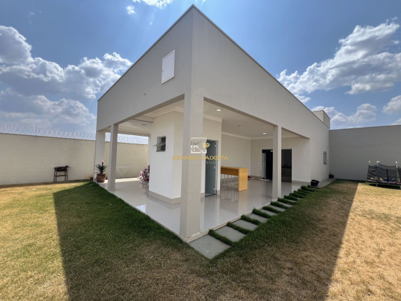 Imagem Casa com 3 Quartos à Venda, 190 m² em Chácaras Caiçaras - Patos De Minas Imagem Casa com 3 Quartos à Venda, 190 m² em Chácaras Caiçaras - Patos De Minas