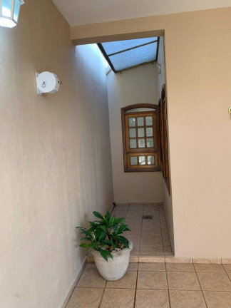 Imagem Casa com 3 Quartos à Venda, 180 m² em Jardim Danúbio - Jundiaí