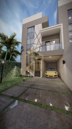 Imagem Casa com 3 Quartos à Venda, 118 m² em Cajuru - Curitiba