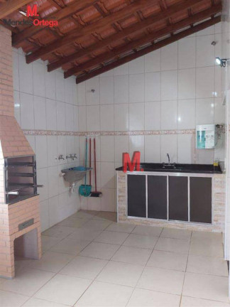 Imagem Casa com 2 Quartos à Venda, 94 m² em Jardim Santa Rosália - Sorocaba Imagem Casa com 2 Quartos à Venda, 94 m² em Jardim Santa Rosália - Sorocaba
