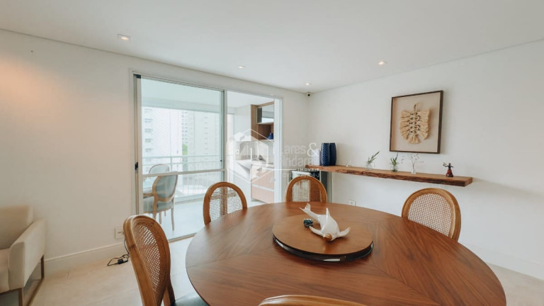 Imagem Apartamento com 3 Quartos à Venda, 143 m² em Moema - São Paulo