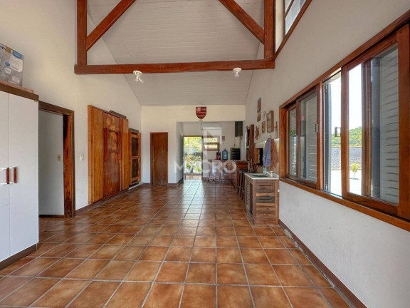 Imagem Casa com 3 Quartos à Venda, 226 m² em Rau - Jaraguá Do Sul Imagem Casa com 3 Quartos à Venda, 226 m² em Rau - Jaraguá Do Sul