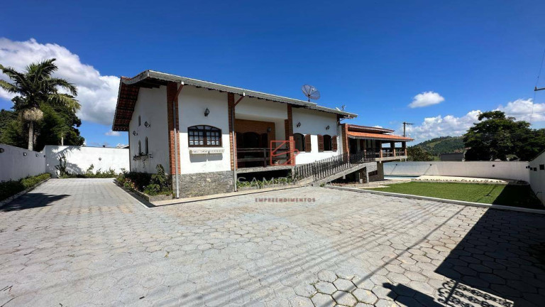 Imagem Casa com 6 Quartos à Venda ou Locação, 714 m² em Condomínio Novo Horizonte - Piracaia Imagem Casa com 6 Quartos à Venda ou Locação, 714 m² em Condomínio Novo Horizonte - Piracaia