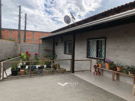 Imagem Casa com 3 Quartos à Venda, 150 m² em Centro - Barra Velha Imagem Casa com 3 Quartos à Venda, 150 m² em Centro - Barra Velha