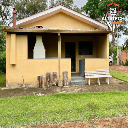 Imagem Imóvel com 2 Quartos à Venda, 50 m² em Centro - Andradas Imagem Imóvel com 2 Quartos à Venda, 50 m² em Centro - Andradas