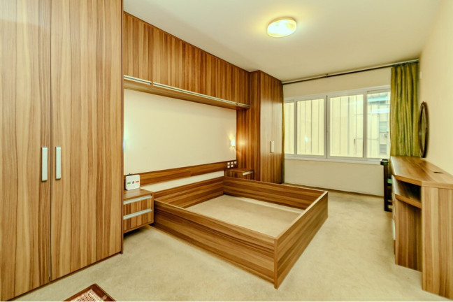 Imagem Apartamento com 3 Quartos à Venda, 177 m² em Centro Histórico - Porto Alegre Imagem Apartamento com 3 Quartos à Venda, 177 m² em Centro Histórico - Porto Alegre