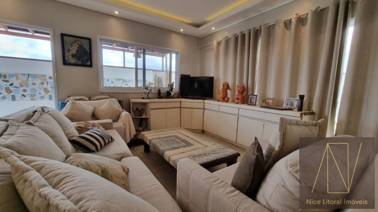 Imagem Casa com 3 Quartos à Venda, 256 m² em Pontal De Santa Marina - Caraguatatuba Imagem Casa com 3 Quartos à Venda, 256 m² em Pontal De Santa Marina - Caraguatatuba