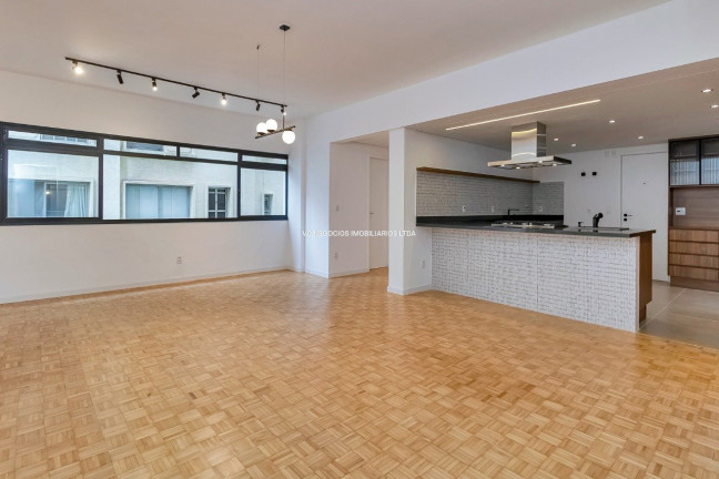 Imagem Apartamento com 3 Quartos à Venda, 220 m² em Cerqueira César - São Paulo Imagem Apartamento com 3 Quartos à Venda, 220 m² em Cerqueira César - São Paulo