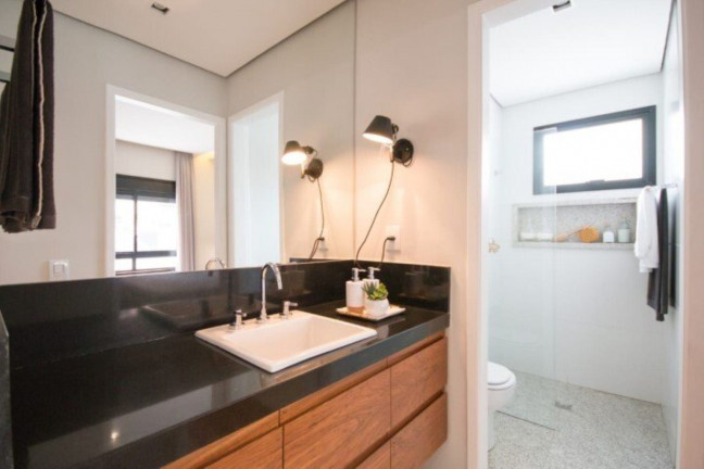 Imagem Imóvel com 1 Quarto à Venda, 51 m² em Cambuí - Campinas Imagem Imóvel com 1 Quarto à Venda, 51 m² em Cambuí - Campinas