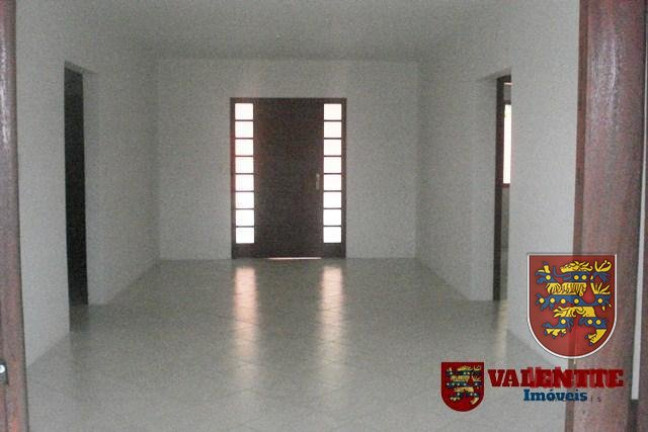 Imagem Casa com 3 Quartos à Venda, 500 m² em Córrego Grande - Florianópolis Imagem Casa com 3 Quartos à Venda, 500 m² em Córrego Grande - Florianópolis