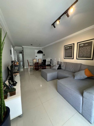 Apartamento com 3 Quartos à Venda, 120 m² em Centro - Balneário Camboriú