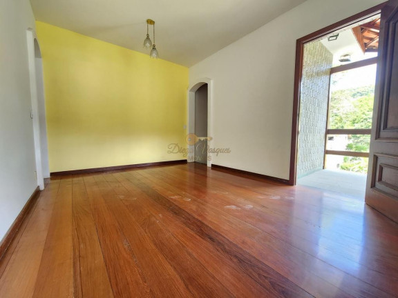 Imagem Casa com 3 Quartos à Venda, 530 m² em Cascata Do Imbuí - Teresópolis Imagem Casa com 3 Quartos à Venda, 530 m² em Cascata Do Imbuí - Teresópolis