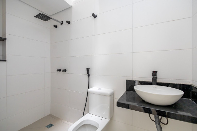 Imagem Sobrado com 3 Quartos à Venda, 190 m² em Vista Alegre - Curitiba