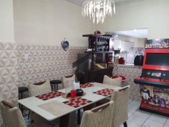 Imagem Casa com 4 Quartos à Venda, 220 m² em Arruda - Recife
