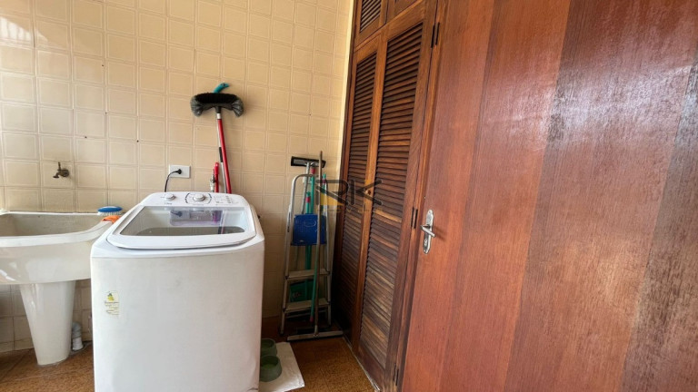 Imagem Casa com 5 Quartos à Venda, 228 m² em Itaguá - Ubatuba