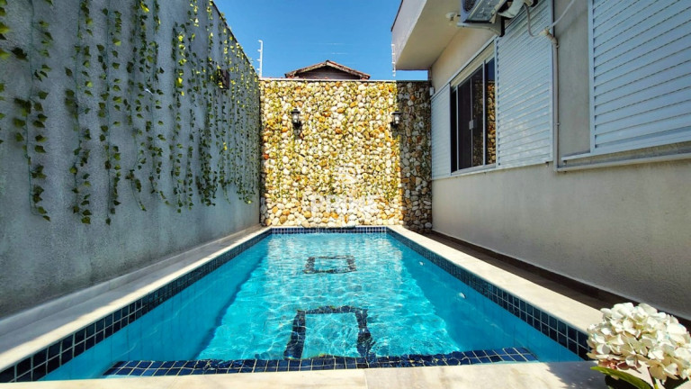 Imagem Casa com 2 Quartos à Venda, 62 m² em Balneário Dos Golfinhos - Caraguatatuba Imagem Casa com 2 Quartos à Venda, 62 m² em Balneário Dos Golfinhos - Caraguatatuba