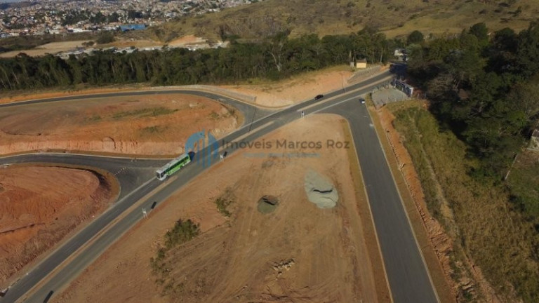 Imagem Imóvel à Venda, 669 m² em Conjunto Habitacional - Setor A - Itapevi
