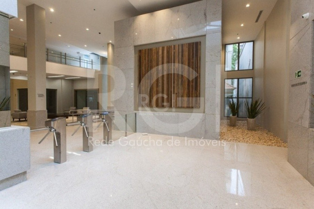 Imagem Sala Comercial à Venda, 134 m² em Independência - Porto Alegre Imagem Sala Comercial à Venda, 134 m² em Independência - Porto Alegre
