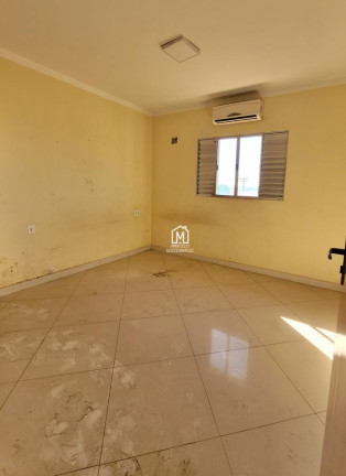 Imagem Imóvel com 2 Quartos à Venda, 200 m² em Vila Cristóvam - Limeira