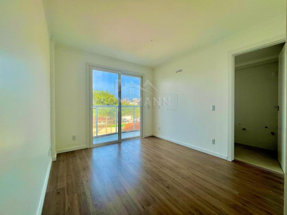Imagem Cobertura com 4 Quartos à Venda, 221 m² em Coqueiros - Florianópolis