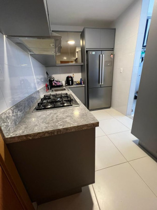 Imagem Apartamento com 3 Quartos à Venda, 112 m² em Jardim Armação - Salvador