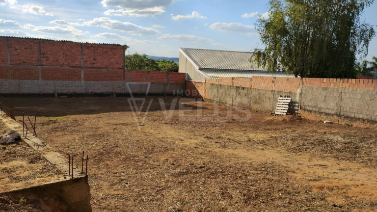 Imagem Terreno à Venda, 128 m² em Cercadinho - Alambari Imagem Terreno à Venda, 128 m² em Cercadinho - Alambari