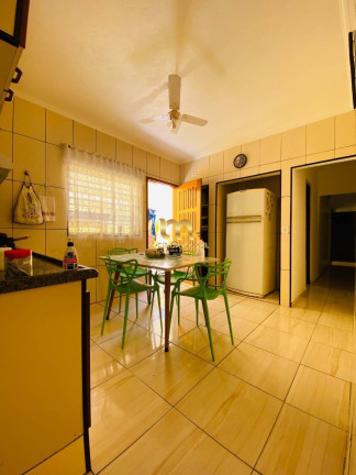 Imagem Casa com 3 Quartos à Venda,  em Mirim - Praia Grande