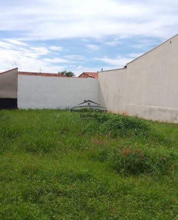 Terreno à Venda, 304 m² em Jardim Bela Vista - Guaratinguetá