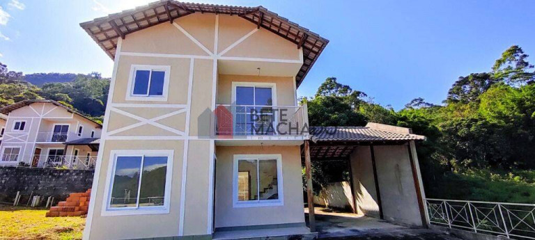 Casa com 4 Quartos à Venda, 200 m² em Vargem Grande - Teresópolis