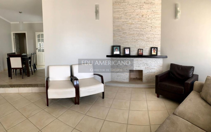 Imagem Casa com 2 Quartos à Venda, 200 m² em Jardim Tapajós - Atibaia Imagem Casa com 2 Quartos à Venda, 200 m² em Jardim Tapajós - Atibaia