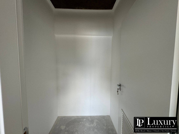 Imagem Apartamento com 4 Quartos à Venda, 246 m² em Itaim Bibi - São Paulo Imagem Apartamento com 4 Quartos à Venda, 246 m² em Itaim Bibi - São Paulo