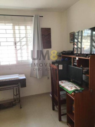Imagem Sobrado com 3 Quartos à Venda, 244 m² em Guaíra - Curitiba Imagem Sobrado com 3 Quartos à Venda, 244 m² em Guaíra - Curitiba