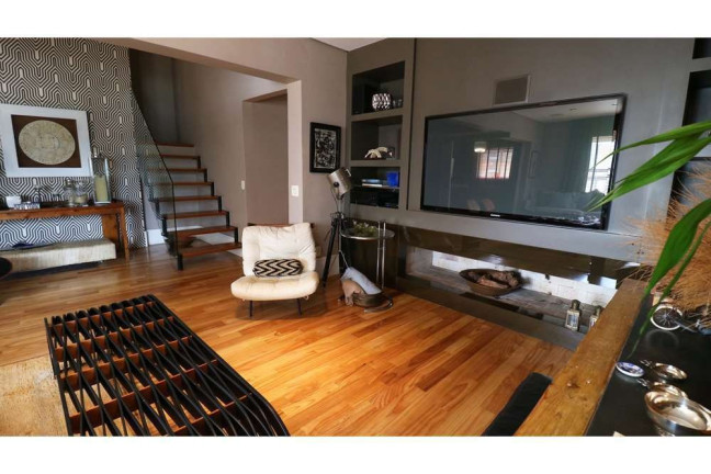 Imagem Imóvel com 4 Quartos à Venda, 271 m² em Vila Suzana - São Paulo Imagem Imóvel com 4 Quartos à Venda, 271 m² em Vila Suzana - São Paulo