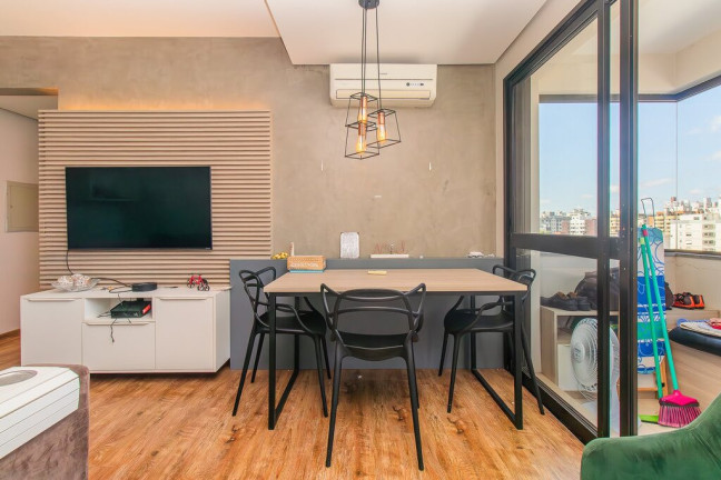 Apartamento com 1 Quarto à Venda, 46 m² em Petrópolis - Porto Alegre