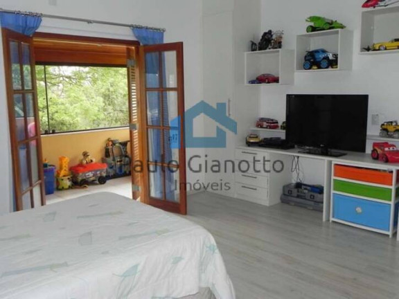 Imagem Casa de Condomínio com 5 Quartos à Venda, 1 m² em águas Da Fazendinha - Carapicuíba Imagem Casa de Condomínio com 5 Quartos à Venda, 1 m² em águas Da Fazendinha - Carapicuíba