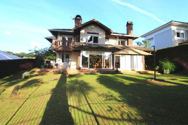 Casa com 4 Quartos à Venda, 938 m² em Santa Cândida - Curitiba