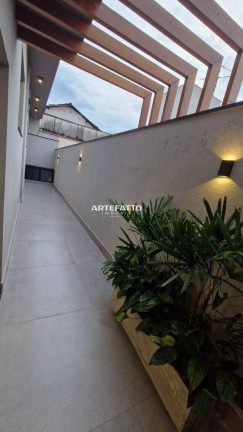 Imagem Casa com 3 Quartos à Venda, 238 m² Imagem Casa com 3 Quartos à Venda, 238 m²