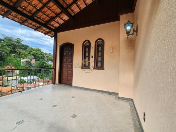 Imagem Casa com 4 Quartos à Venda, 235 m² em Quinta Da Barra - Teresópolis Imagem Casa com 4 Quartos à Venda, 235 m² em Quinta Da Barra - Teresópolis