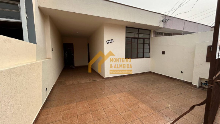 Imagem Casa com 6 Quartos à Venda, em Centro - Itapetininga Imagem Casa com 6 Quartos à Venda, em Centro - Itapetininga
