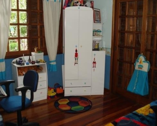 Imagem Casa com 4 Quartos à Venda, 305 m² em Jardim Planalto - Porto Alegre Imagem Casa com 4 Quartos à Venda, 305 m² em Jardim Planalto - Porto Alegre